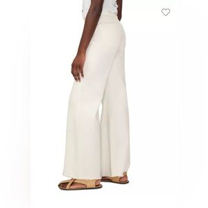 DL1961 Hepburn Wide-Leg Jean, 26